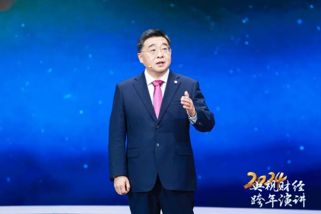 央视跨年演讲 | 杨东升：以一臂之力造福人类