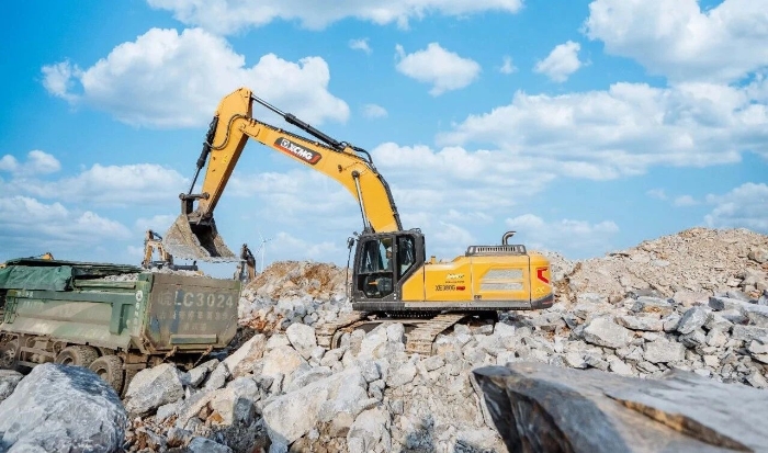 九游娱乐XE380G PRO：掘金王者，超能装！