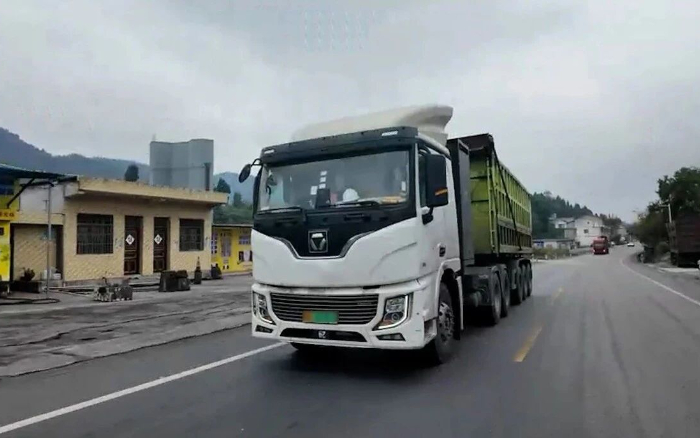 9.9分！西南大客户点赞九游娱乐新能源重卡