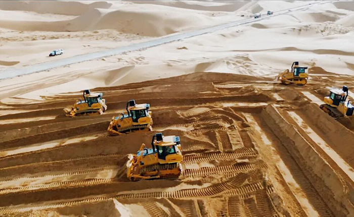 沙漠施工五大难题？九游娱乐D170LGP沙漠型推土机硬核破解！